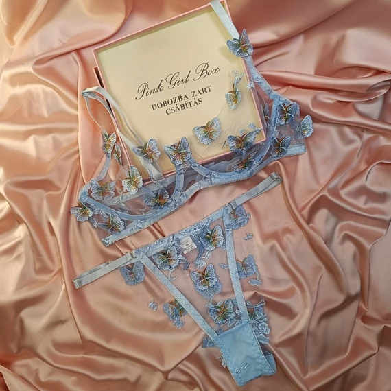 Butterfly Dream "M" Box